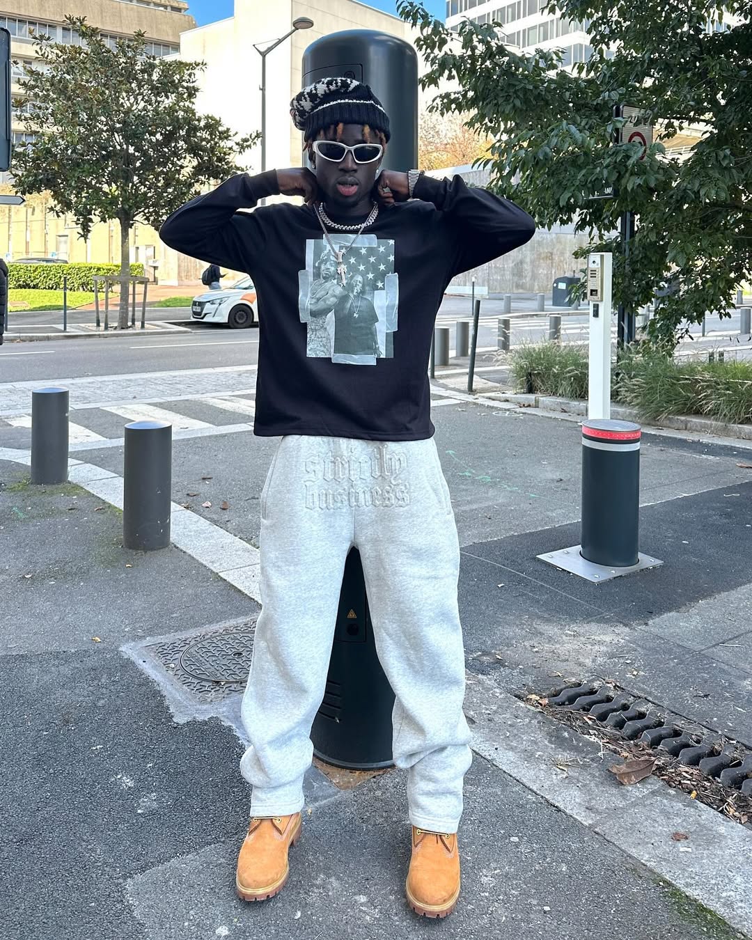 OutKast Long Tee